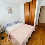 Guildford Stay Near Downtown
