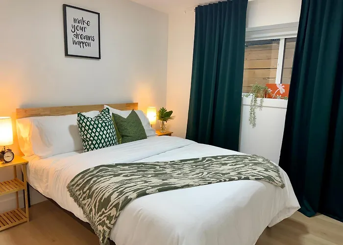 The Sunset Haven- Cozy 2Br Basement Suite Near White Rock