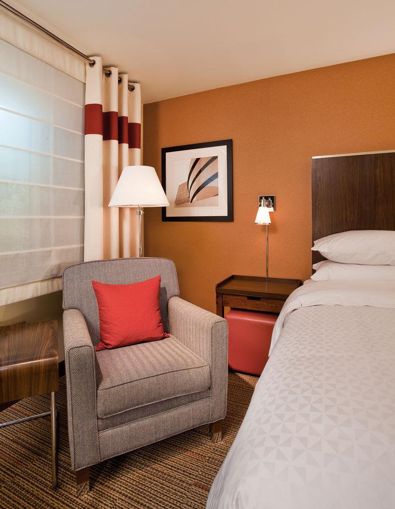 Four Points By Sheraton 3* Surrey