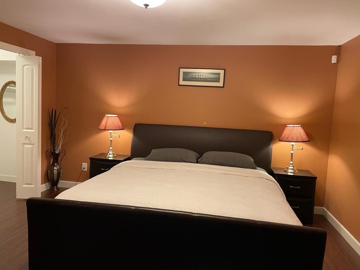Elegant Vacation House Surrey