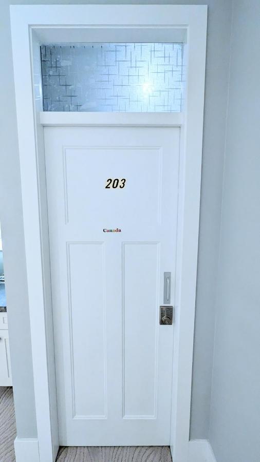 Cozy Ensuite Near Nature & Amenities *