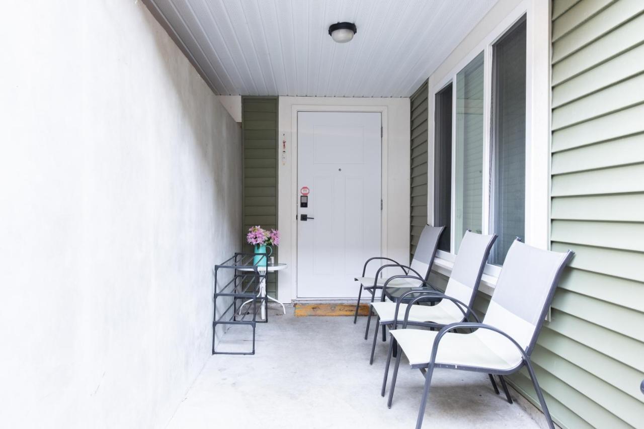 Modern Yet Comfy 3 Bed In *