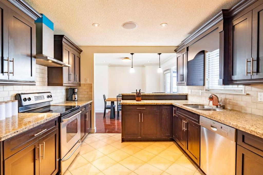Holiday home Spacious Family Upper Level 3 Bedrooms
