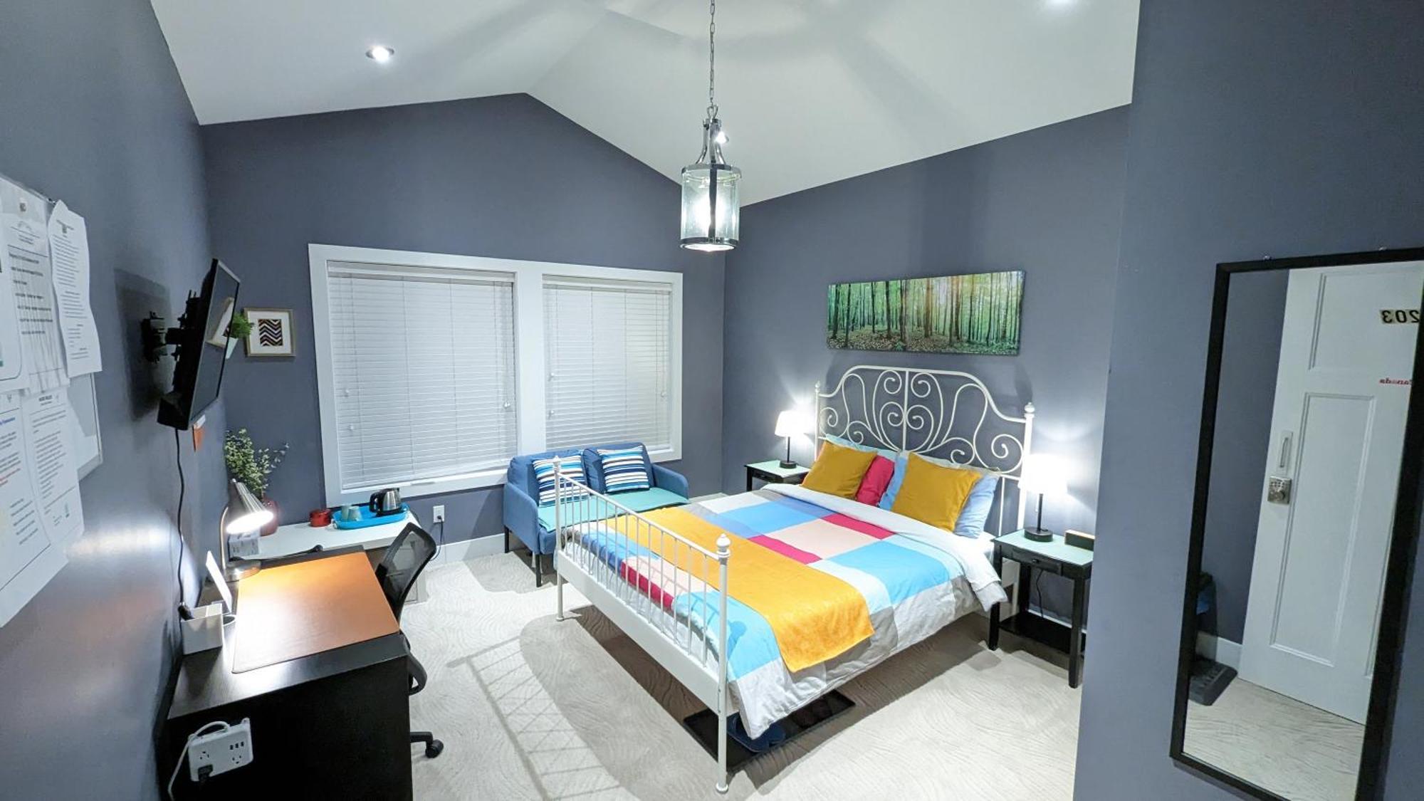 Cozy Ensuite Near Nature & Amenities Homestay *