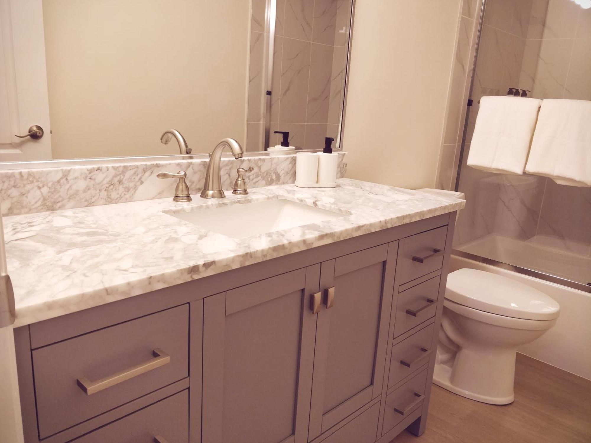 4br Basement Near Port Mann Bridge Surrey