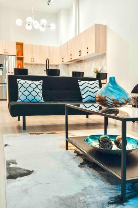 Family Friendly Ground Level Apartment