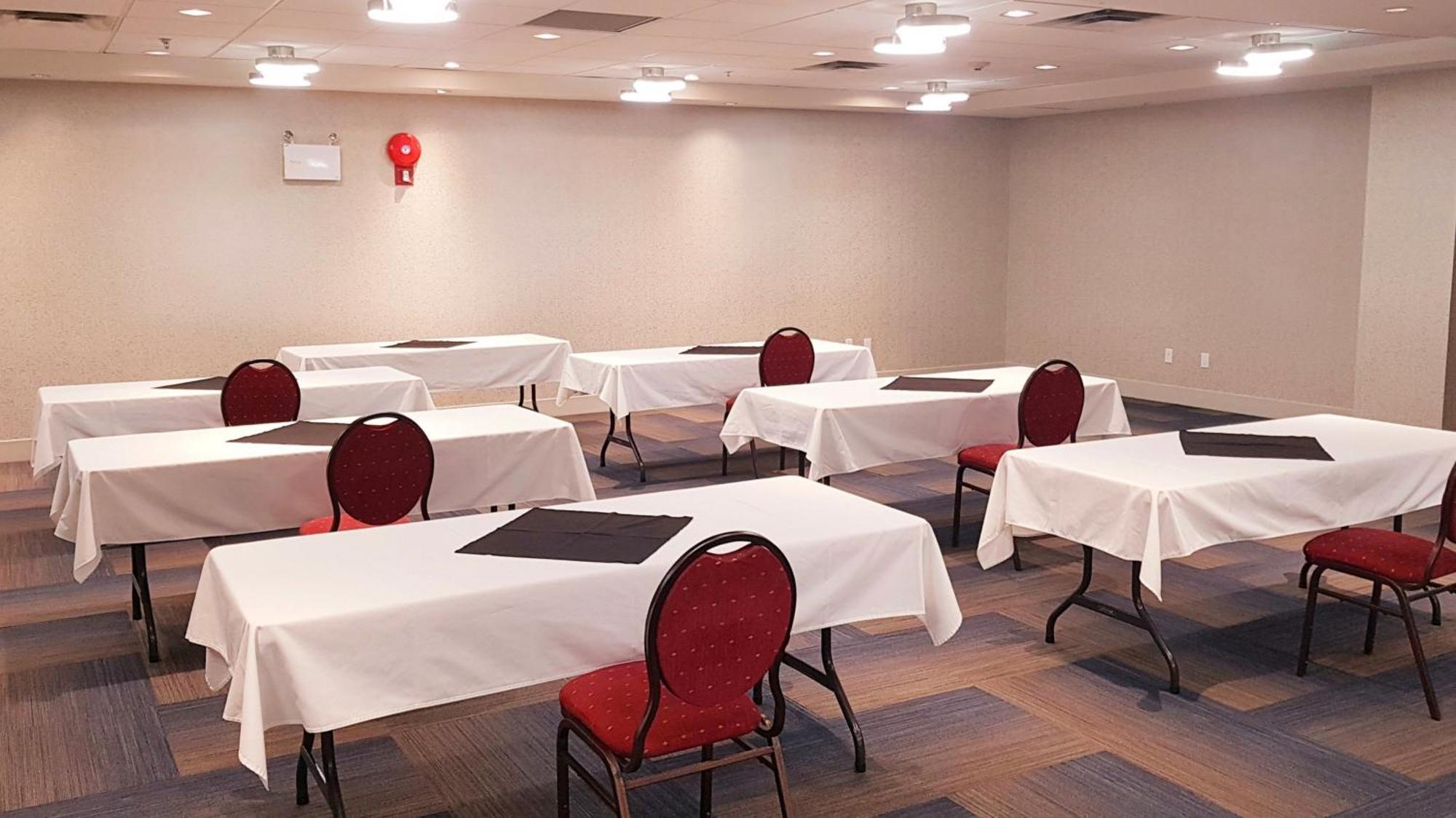 Express And By Ihg Hotel Surrey