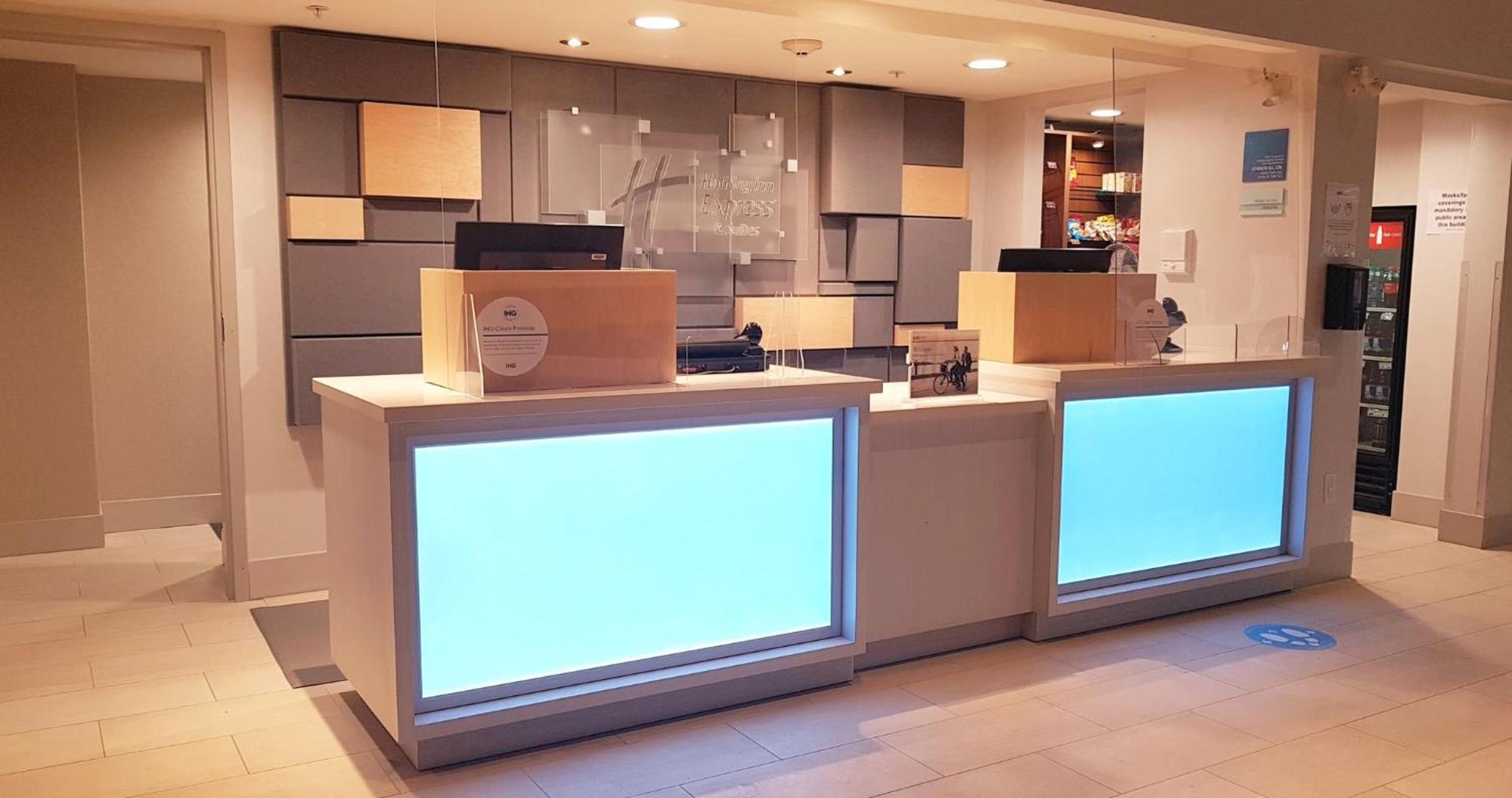 Express And By Ihg Hotel 2*