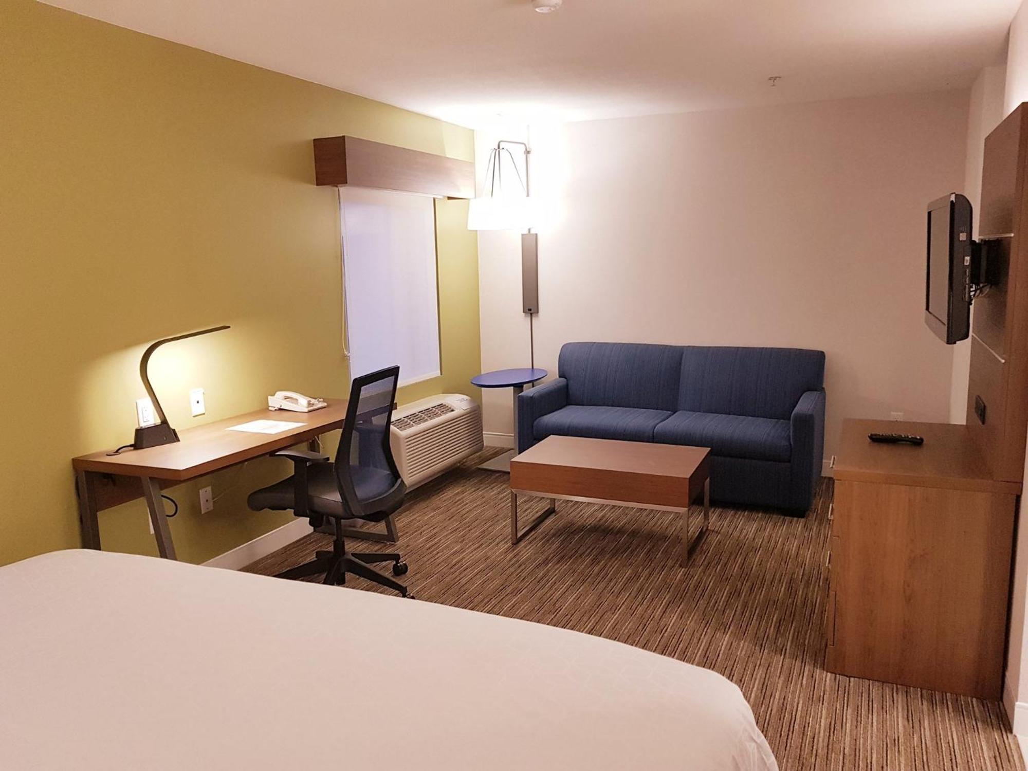 Hotel Express And By Ihg