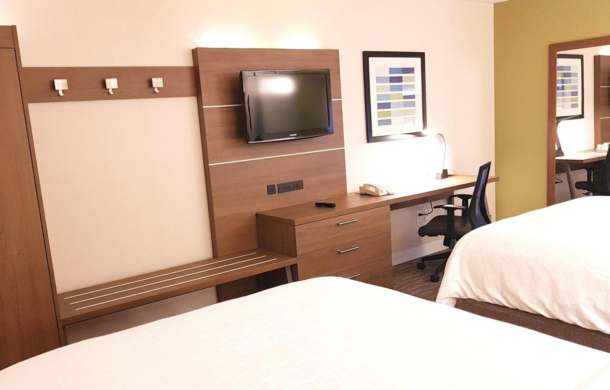 Express And By Ihg 2* Surrey