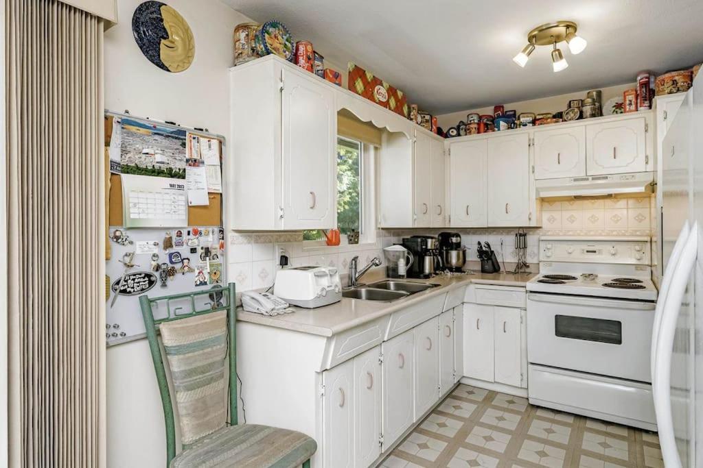 Holiday Season Deal -stylish Near Shopping, Restaurants & Transit C3 Homestay *