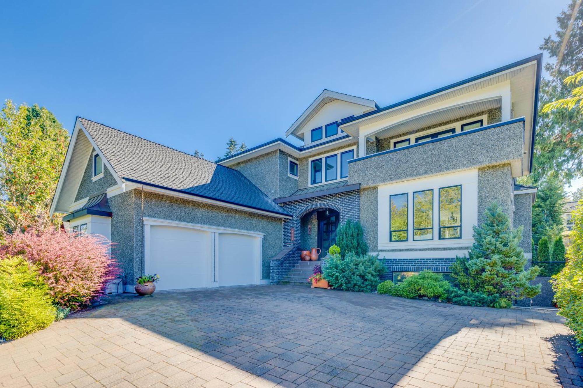 Crescent Beach Is A Walk Away From Casa Altamira! Surrey