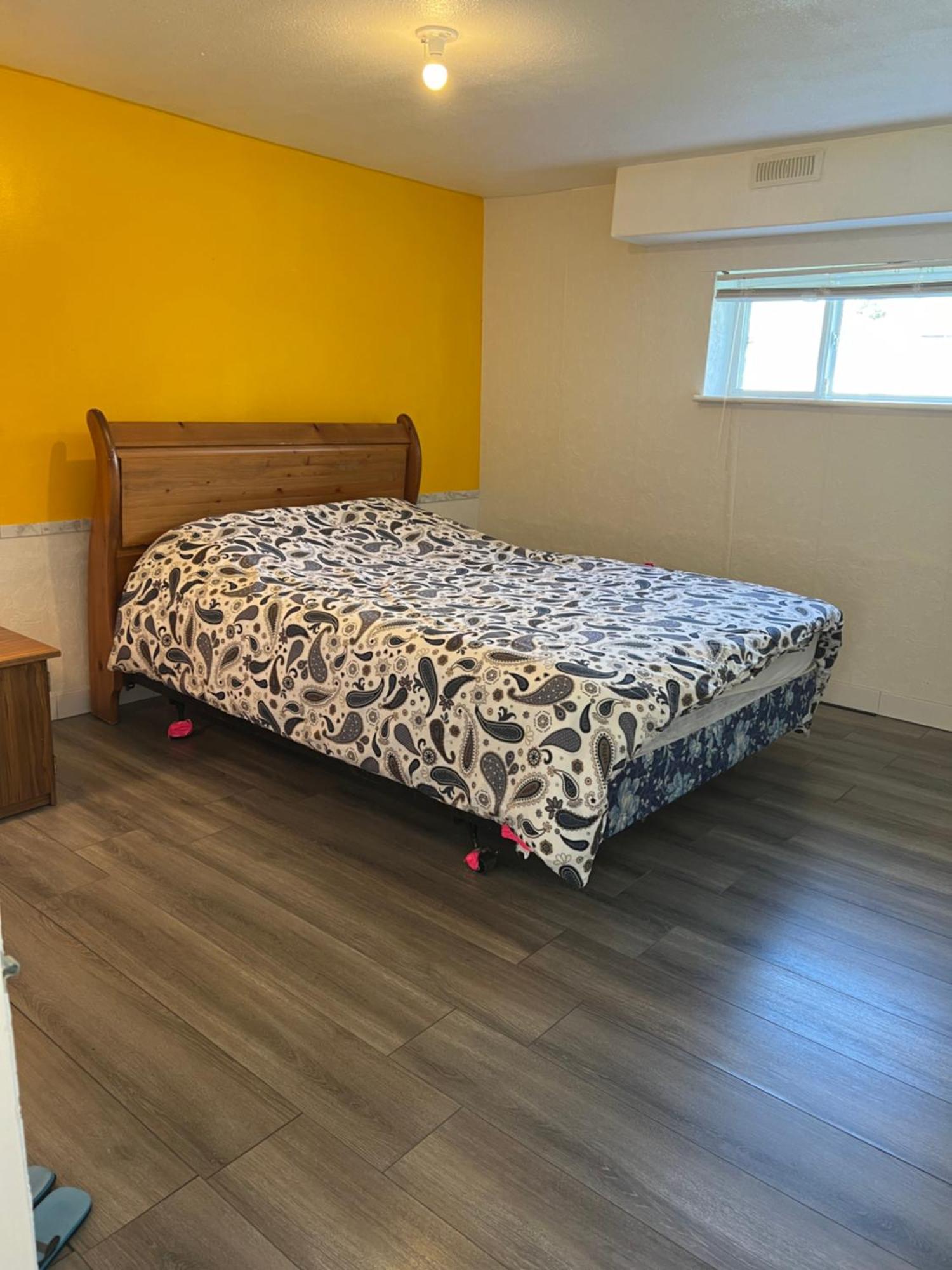 Homestay Surrey Central Surrey