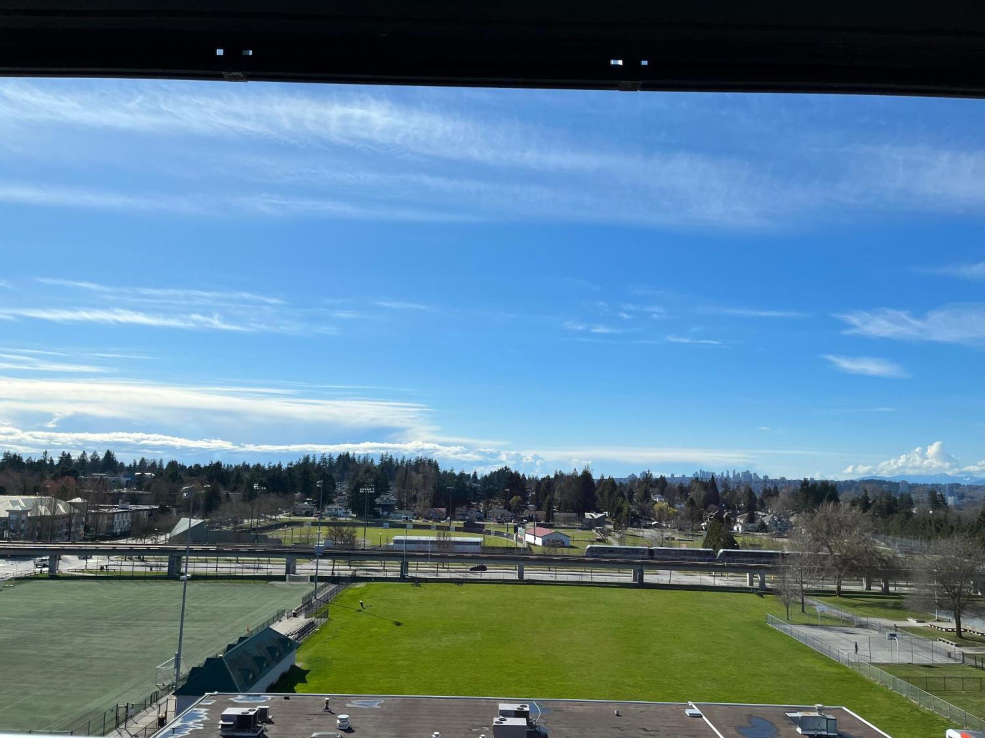 Private Park Downtown-600sf-1br-1bth * Surrey