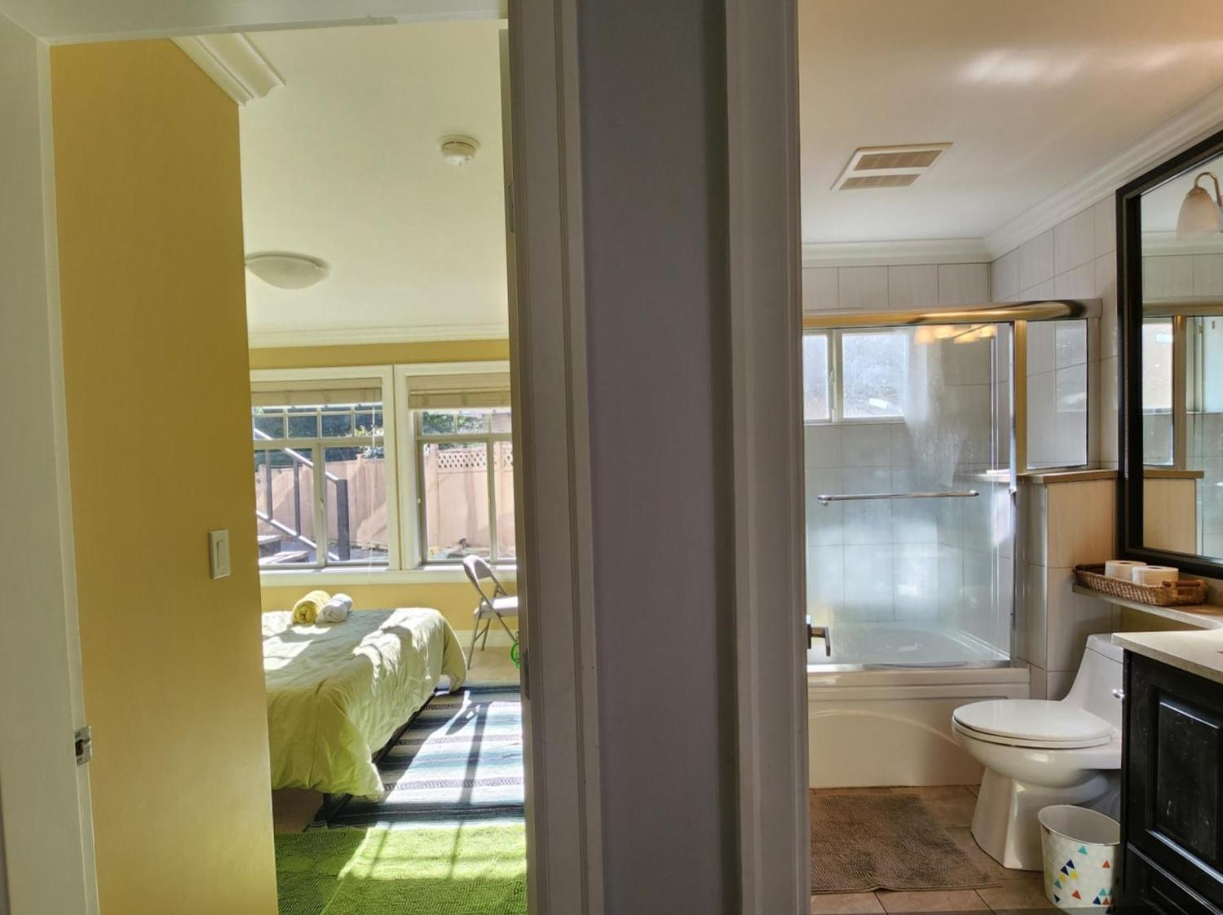 Guest house Empress Madani Palace *