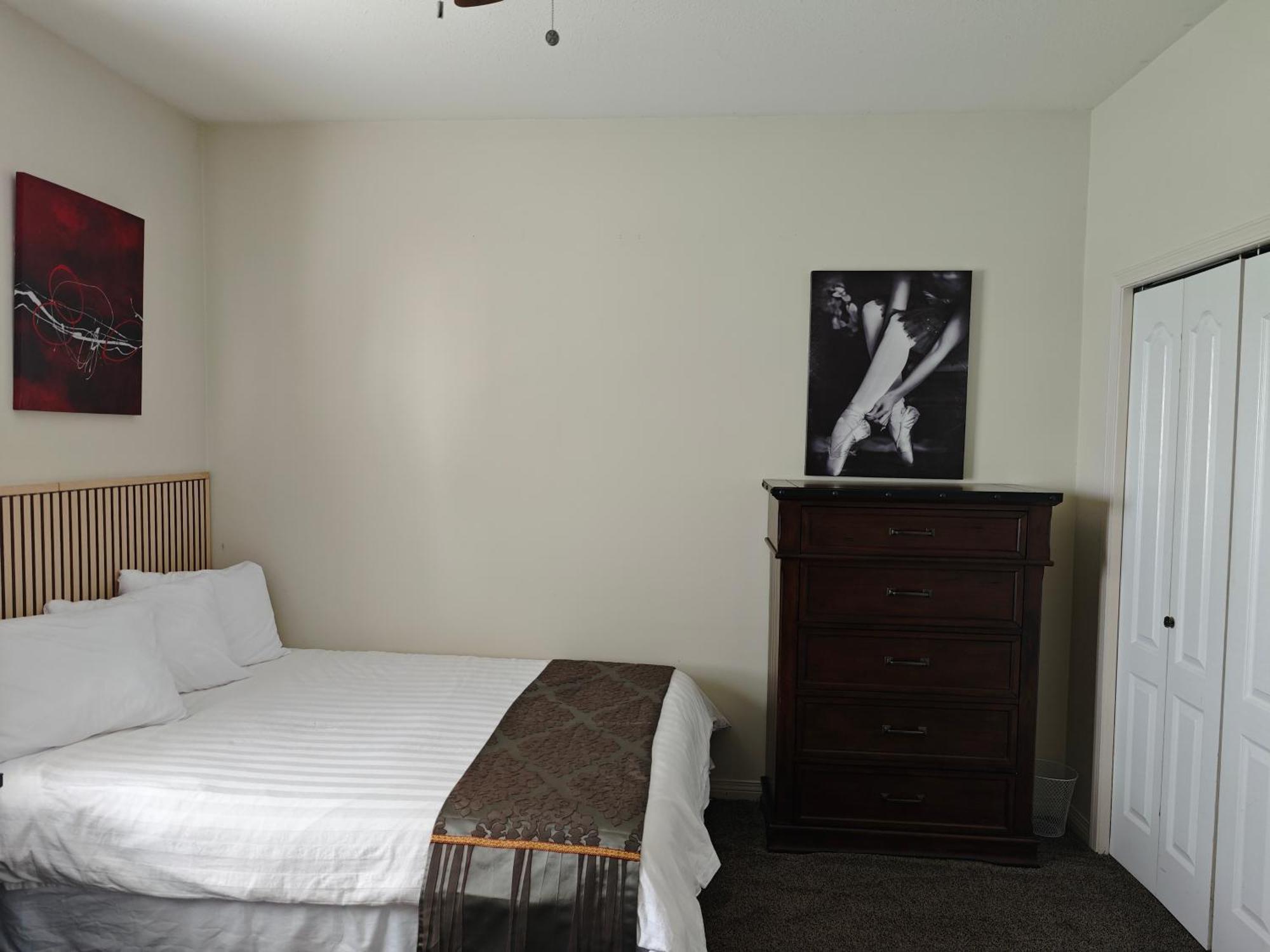 Homestay V.i.p. Club Surrey