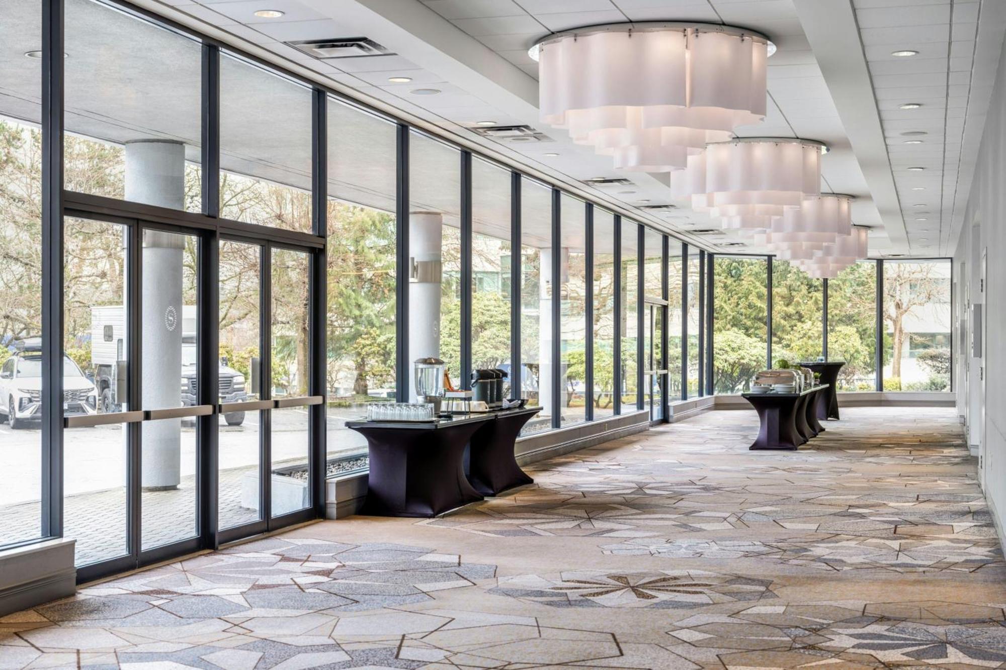 Hotel Sheraton Vancouver Guildford Surrey