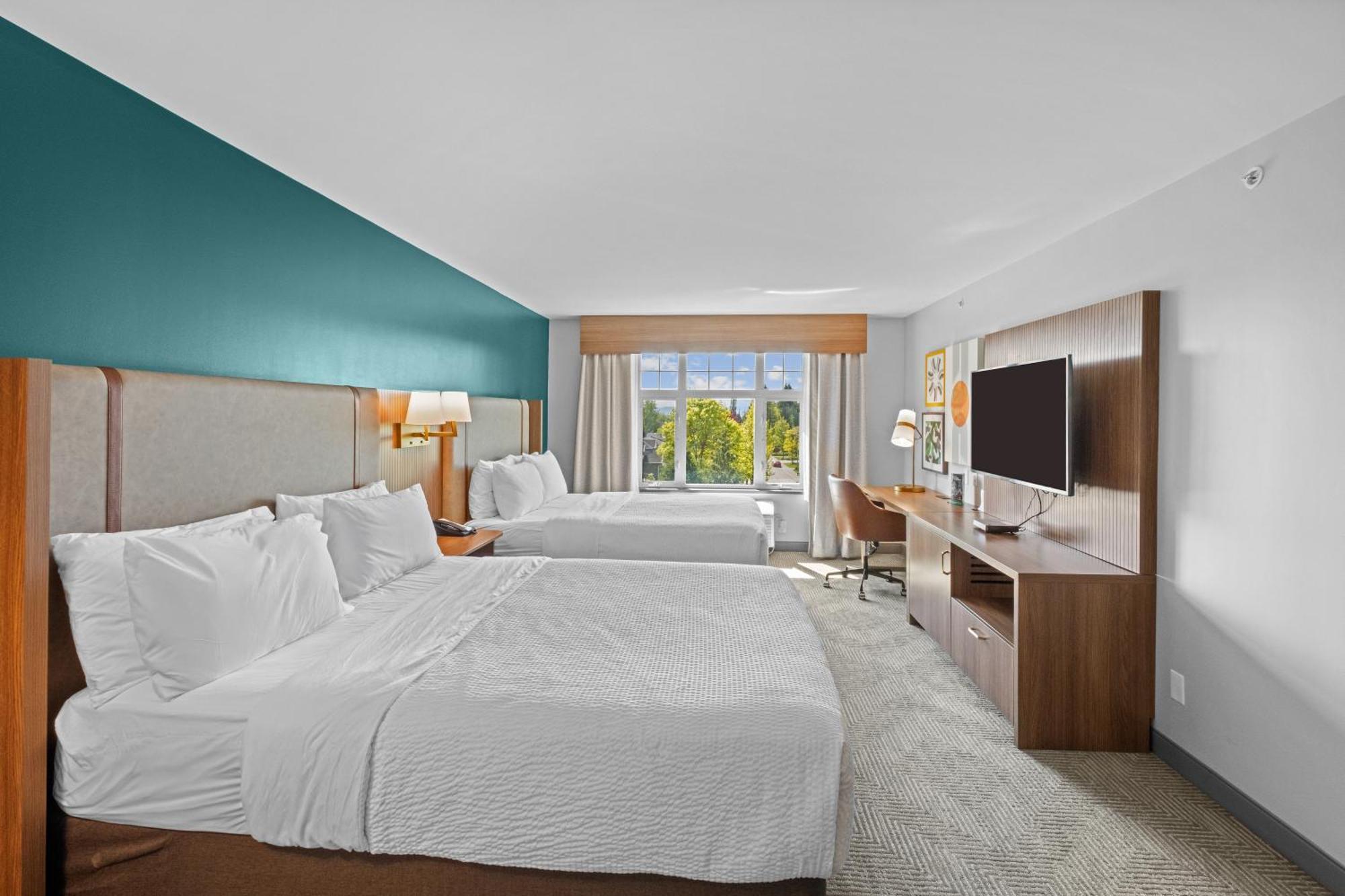 Hotel & East - Cloverdale By Ihg 3*