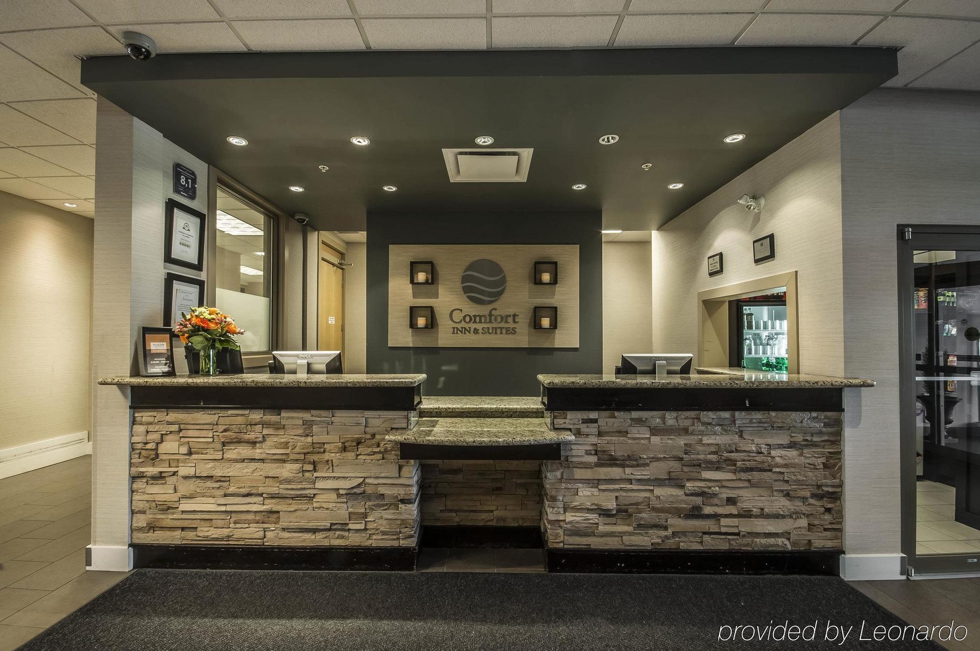 Hotel Comfort & Surrey