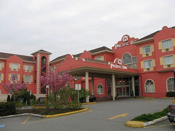 Pacific & Conference Center Hotel