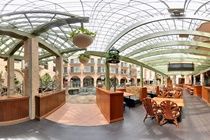 Pacific & Conference Center Hotel 3*