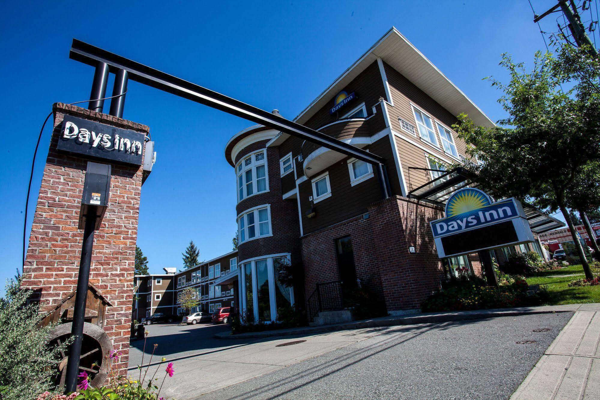Hotel Days By Wyndham Surrey