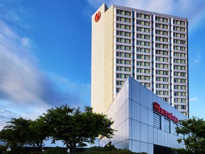 Sheraton Vancouver Guildford