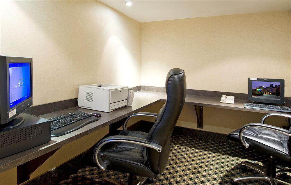 Express And By Ihg Hotel